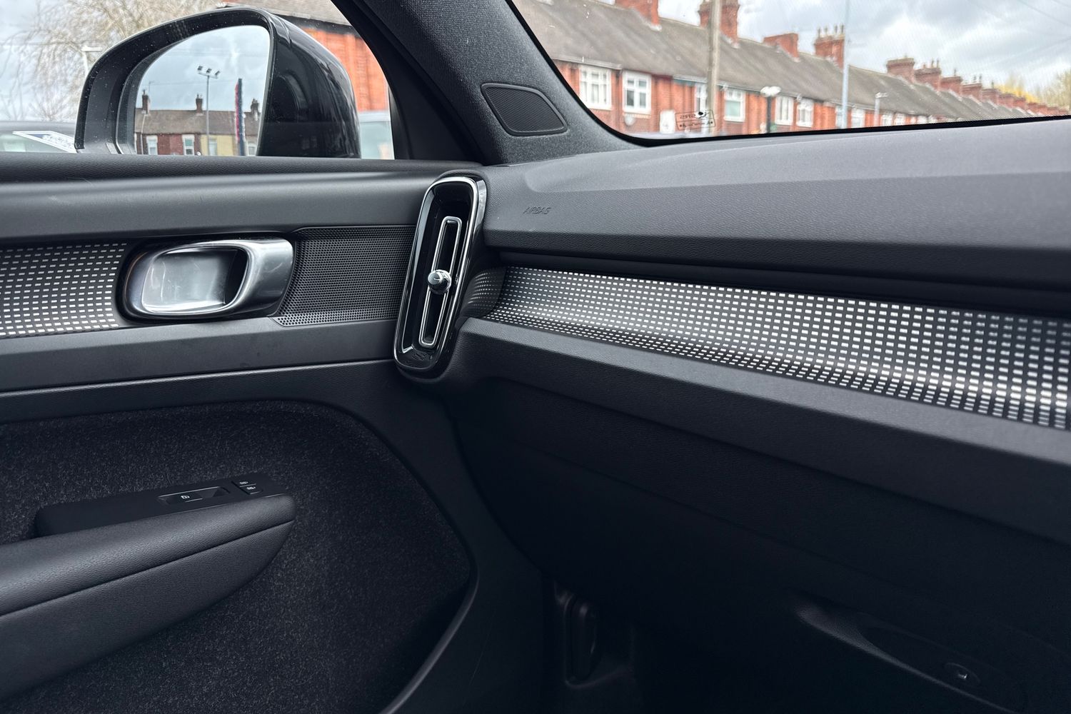 Used Volvo XC40 2019 for sale - 78024663: Photo 33