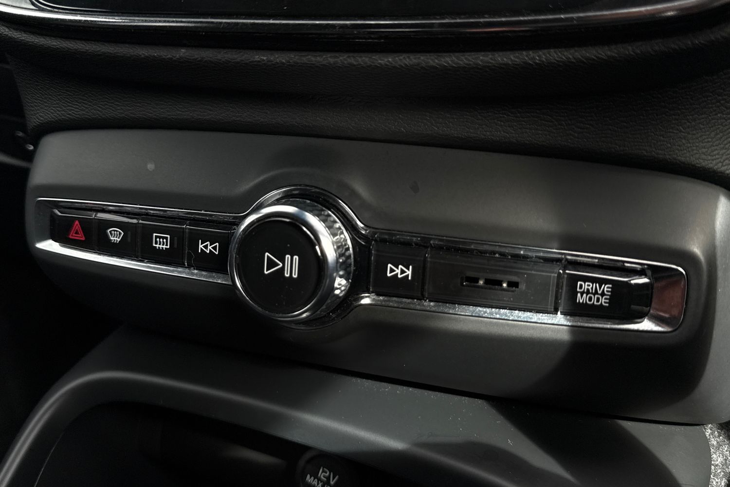 Used Volvo XC40 2019 for sale - 78024663: Photo 42