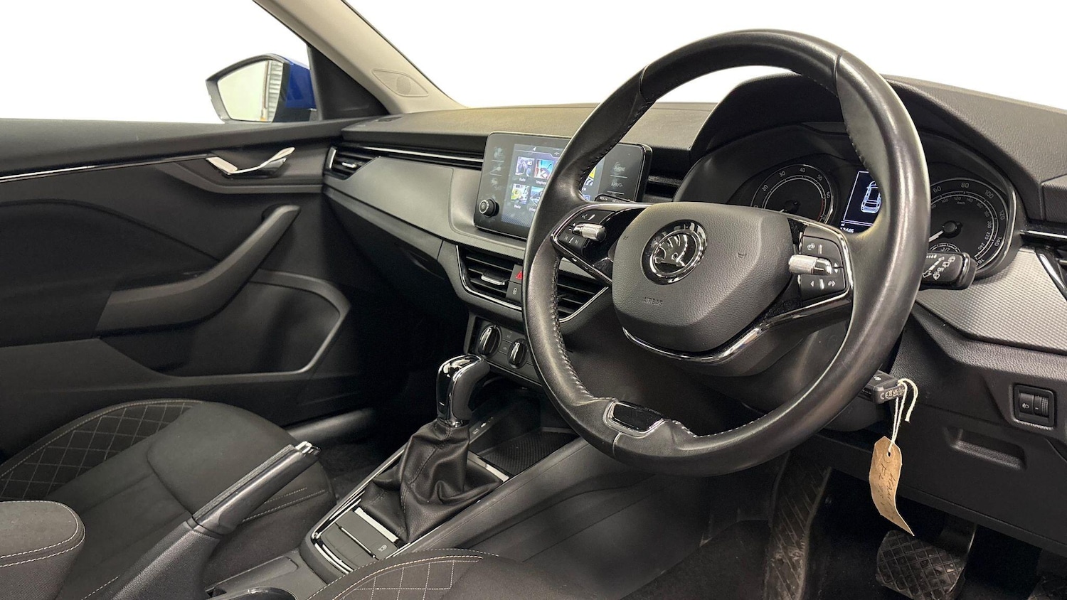 Used Skoda Kamiq 2023 for sale - 77187415: Photo 5