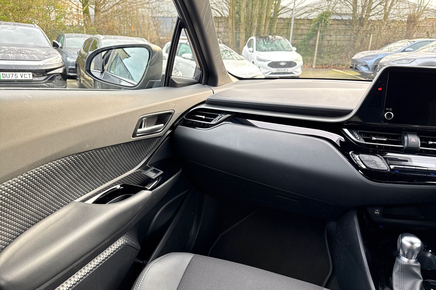 Used Toyota C-HR 2023 for sale - 77535423: Photo 15