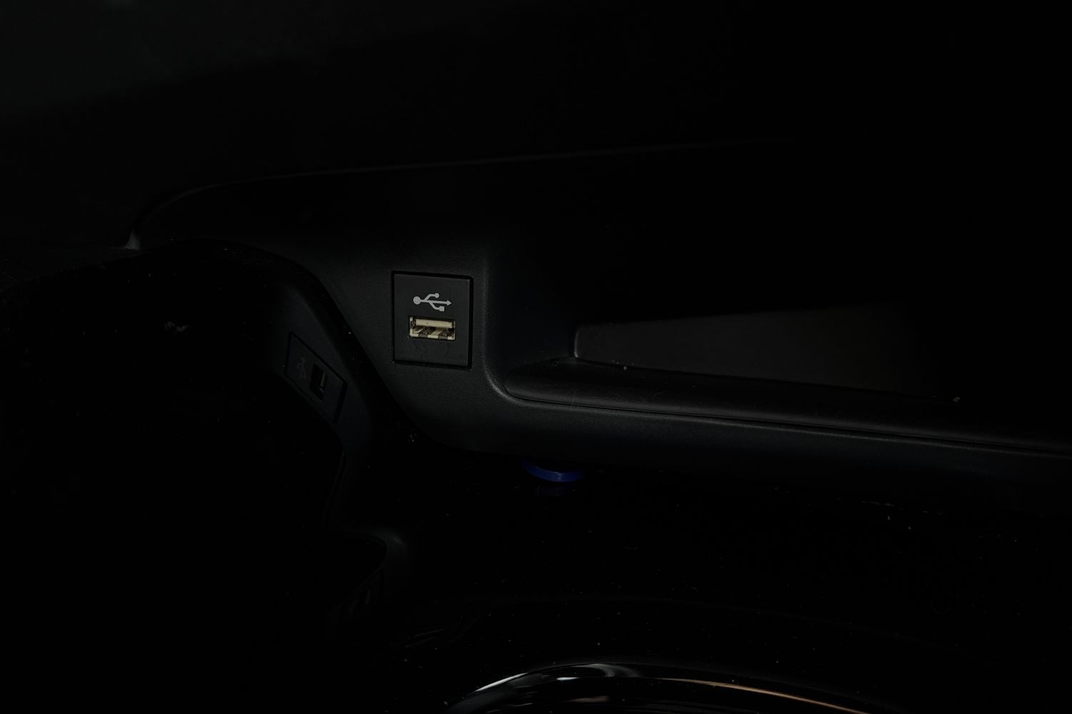 Used Toyota C-HR 2023 for sale - 77535423: Photo 29