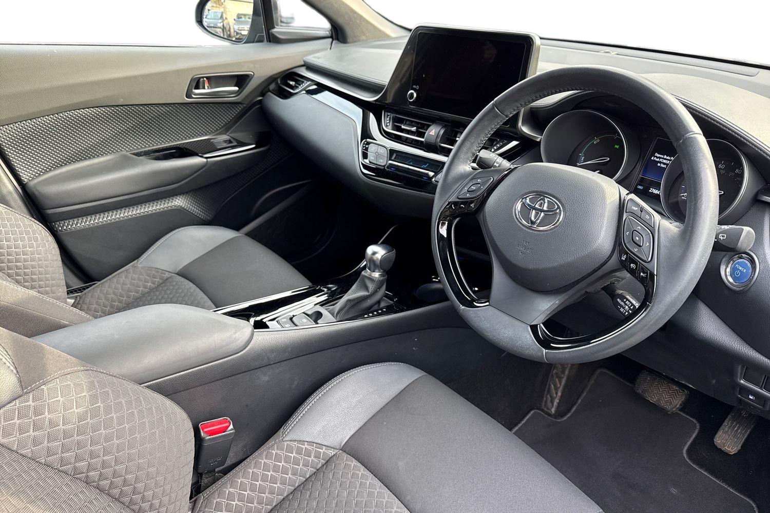 Used Toyota C-HR 2023 for sale - 77535423: Photo 8