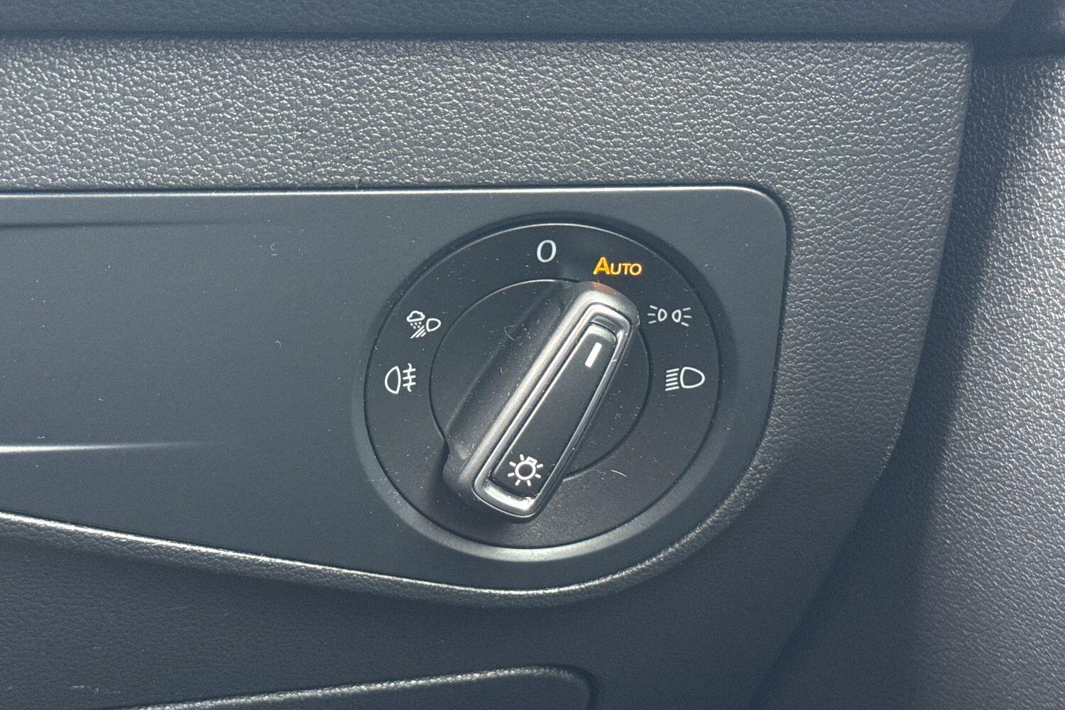 Used Volkswagen Tiguan 2022 for sale - 78001693: Photo 36