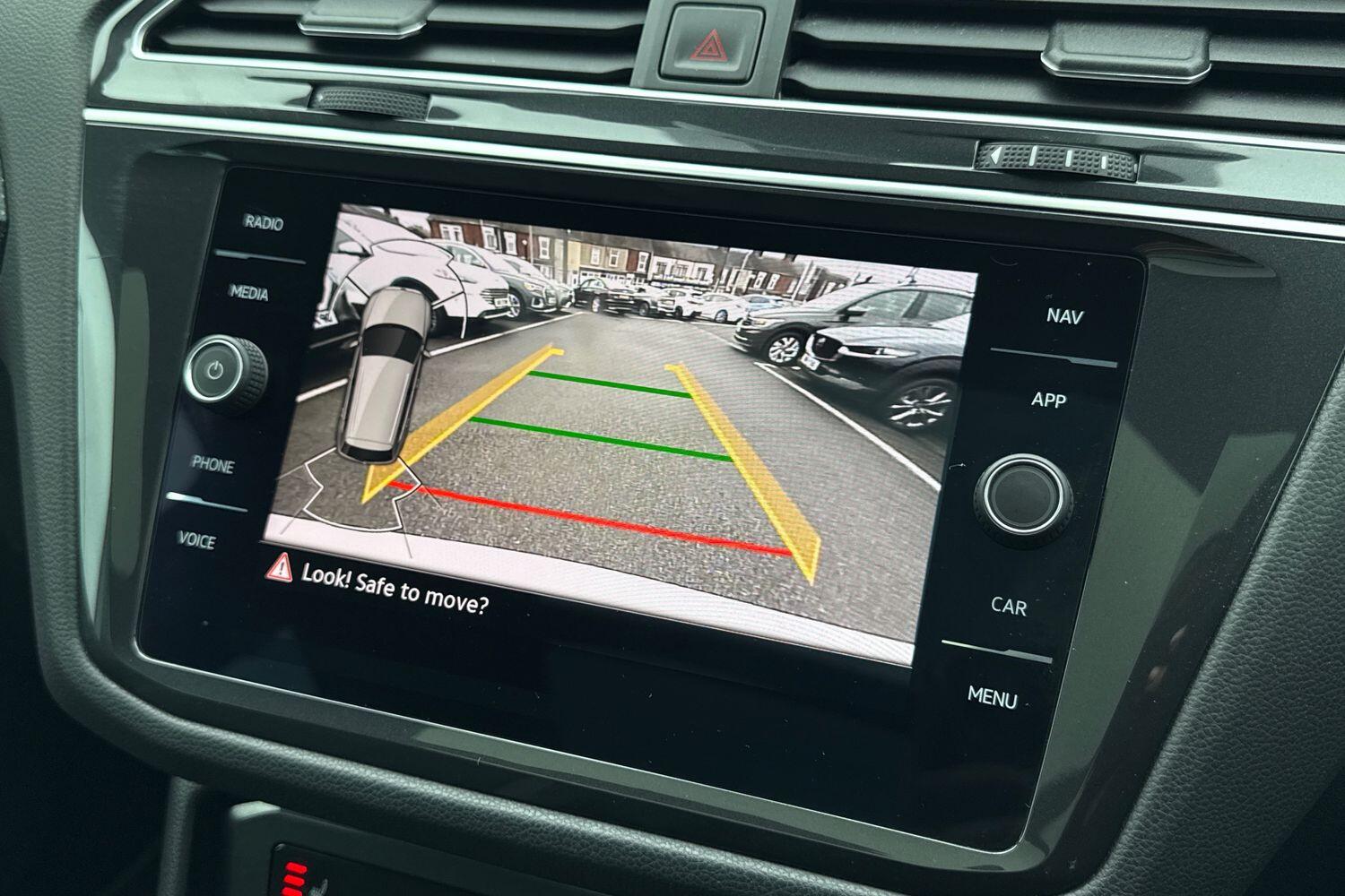 Used Volkswagen Tiguan 2022 for sale - 78001693: Photo 44