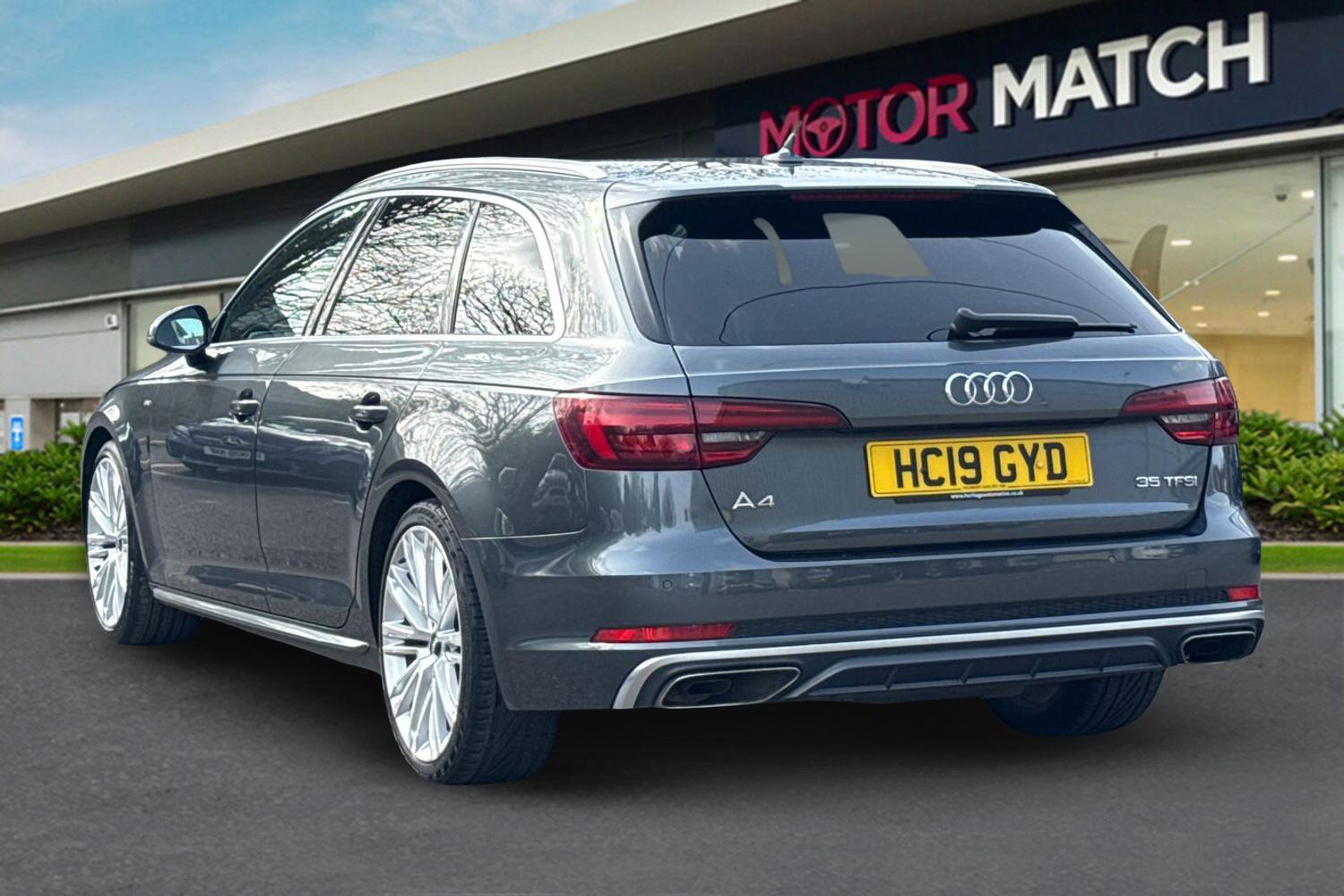 Used Audi A4 2019 for sale - 78197576: Photo 2