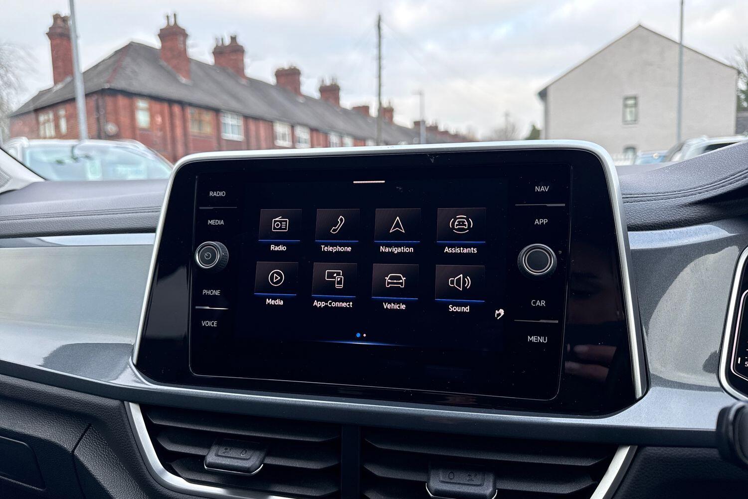 Used Volkswagen T-Roc 2022 for sale - 77451049: Photo 34