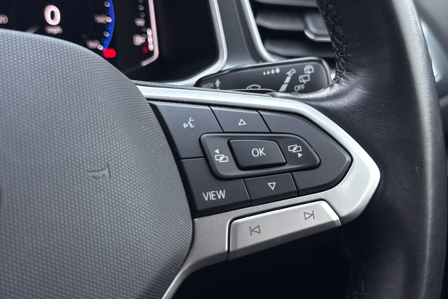 Used Volkswagen T-Roc 2022 for sale - 77451049: Photo 37