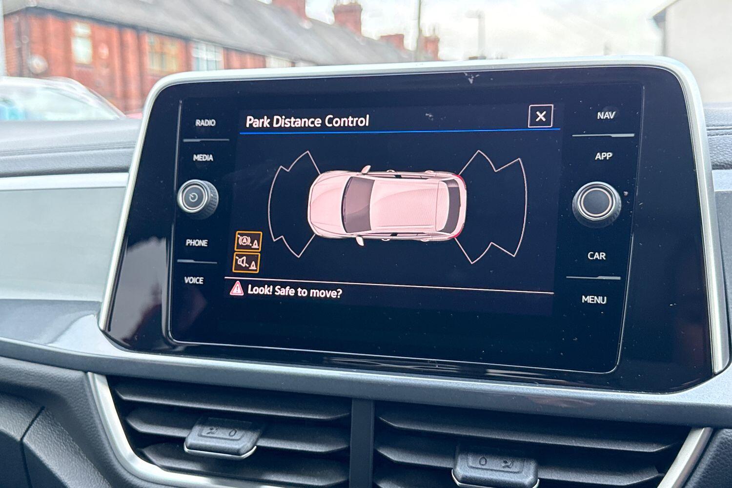 Used Volkswagen T-Roc 2022 for sale - 77451049: Photo 43