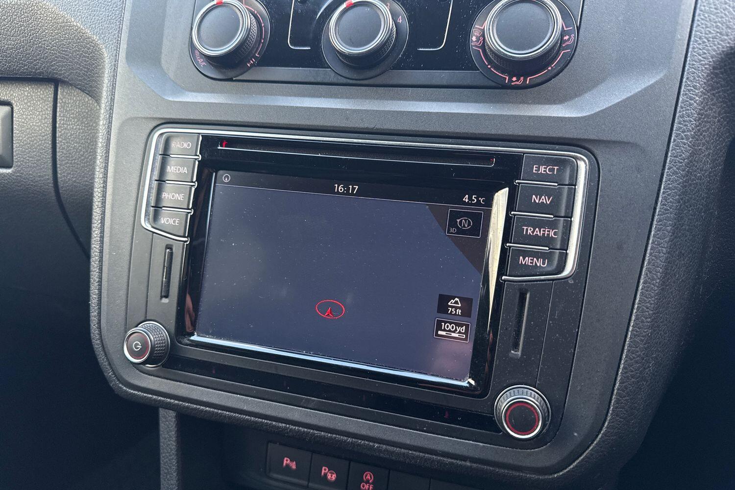 Used Volkswagen Caddy Maxi Life 2017 for sale - 76629993: Photo 12