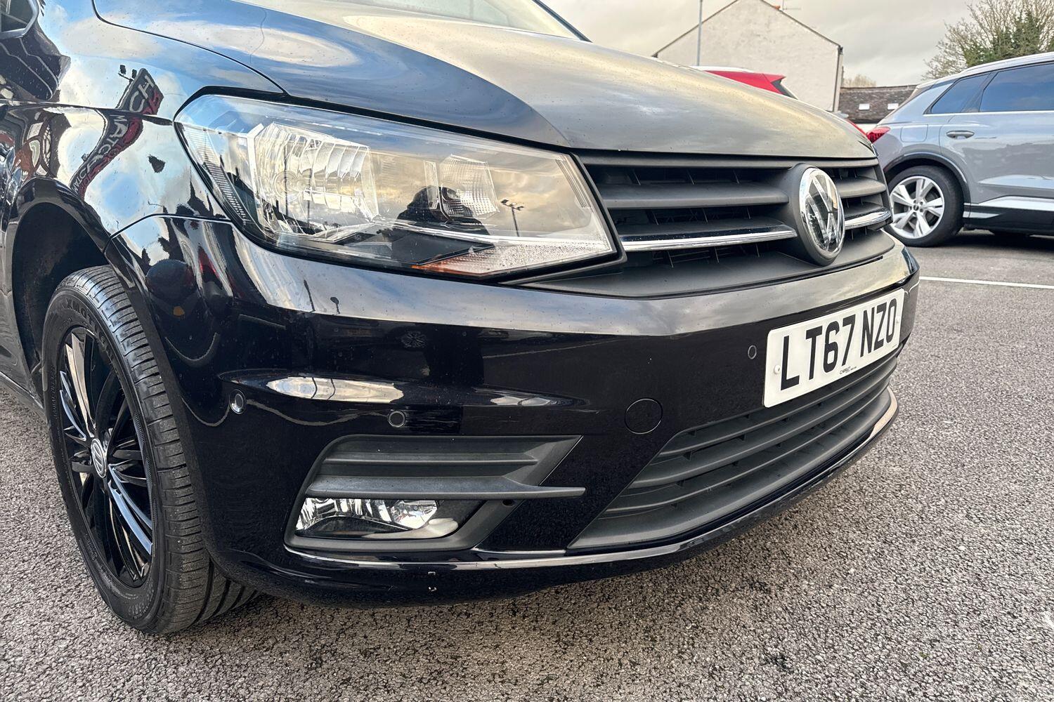 Used Volkswagen Caddy Maxi Life 2017 for sale - 76629993: Photo 17