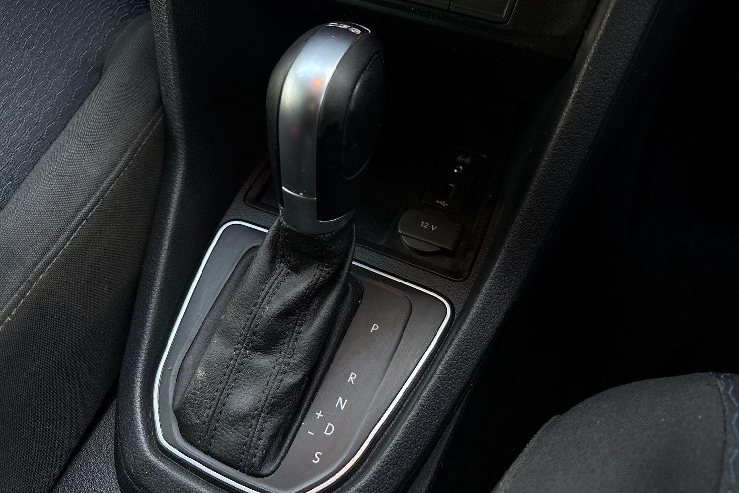 Used Volkswagen Caddy Maxi Life 2017 for sale - 76629993: Photo 20