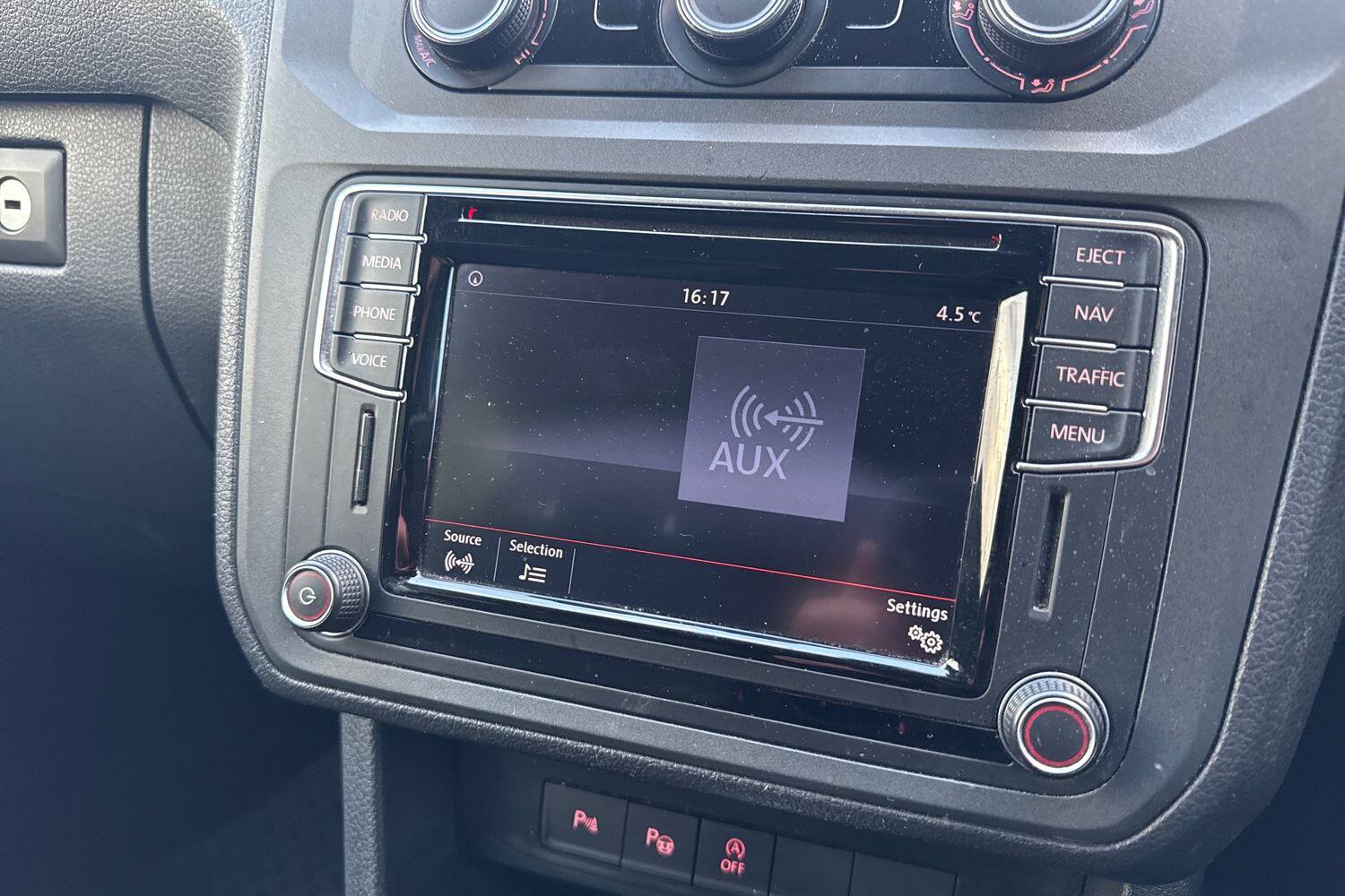 Used Volkswagen Caddy Maxi Life 2017 for sale - 76629993: Photo 31