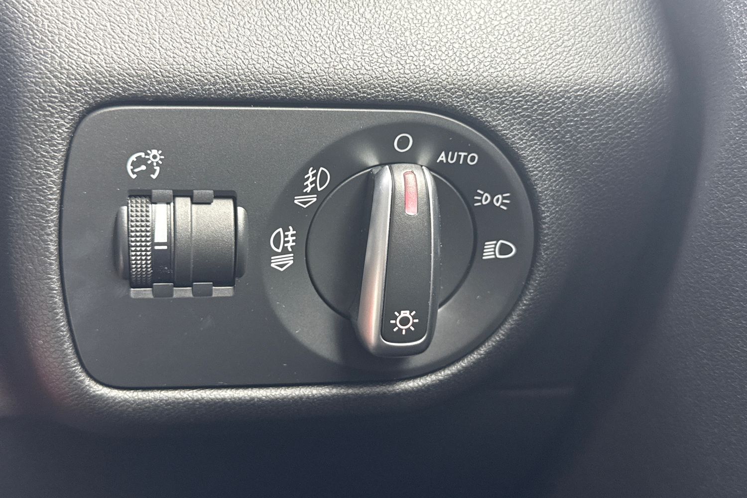 Used Audi A1 2018 for sale - 77733733: Photo 35