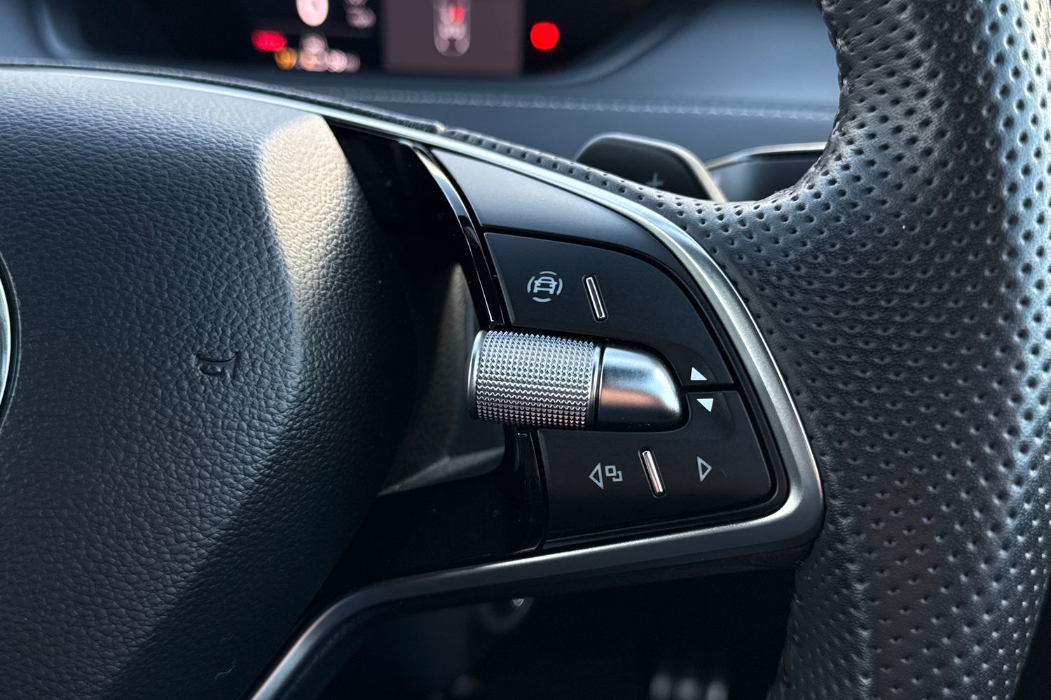 Used Skoda Enyaq 2024 for sale - 76641756: Photo 39