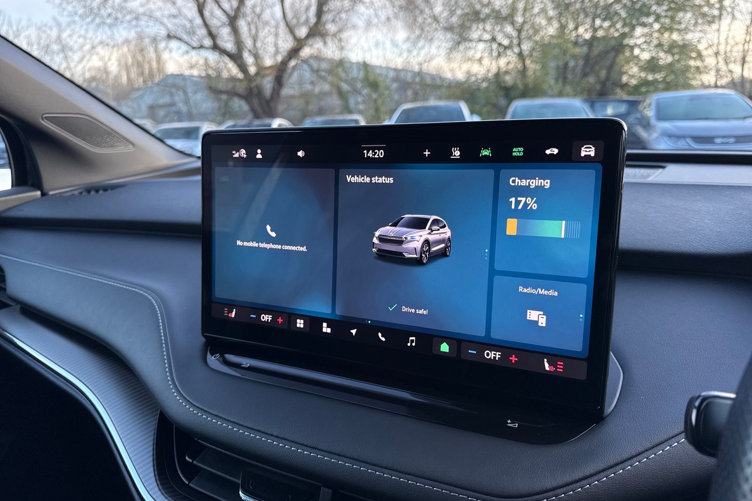 Used Skoda Enyaq 2024 for sale - 76641756: Photo 46