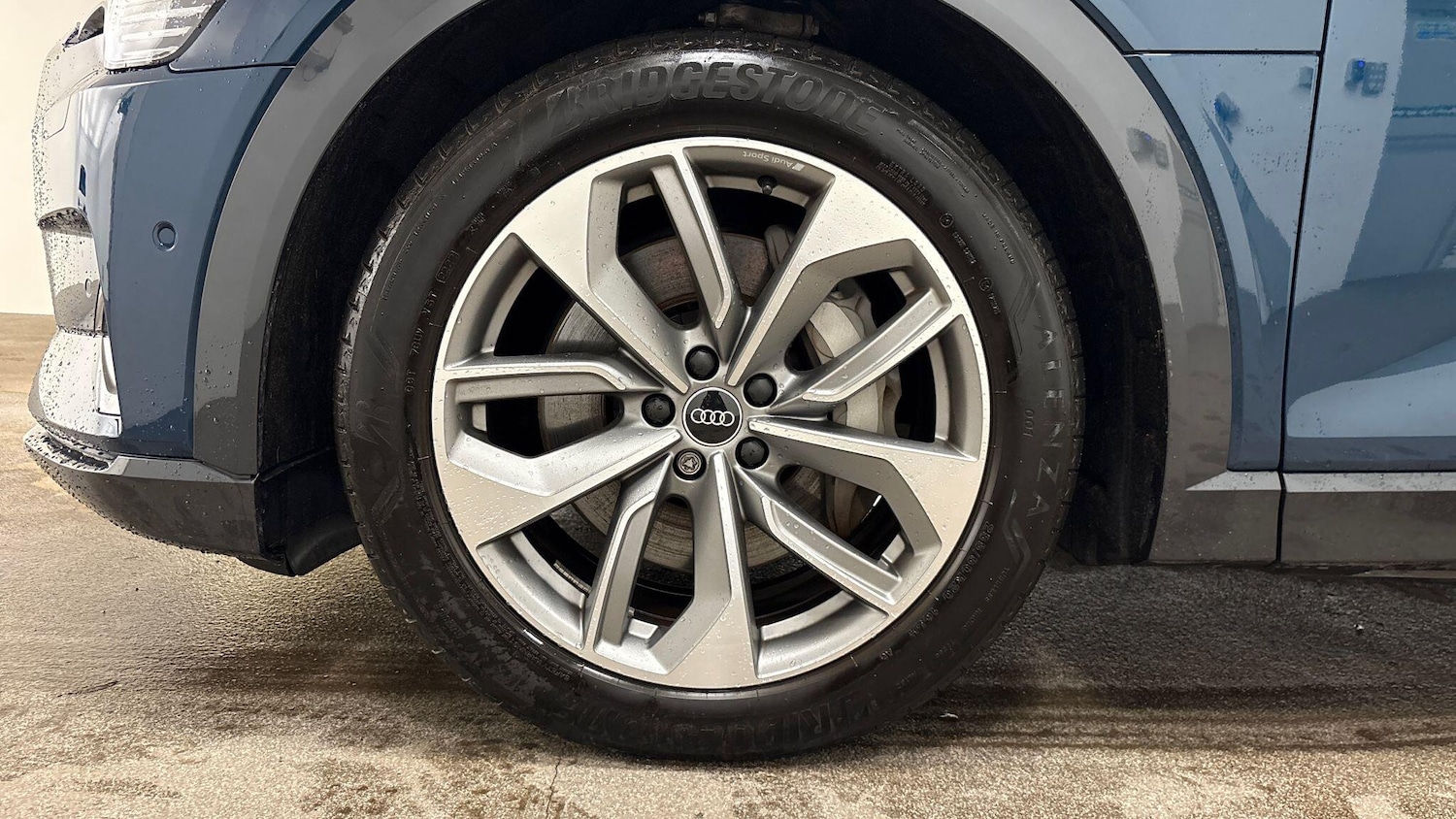 Used Audi e-tron 2022 for sale - 76495076: Photo 10