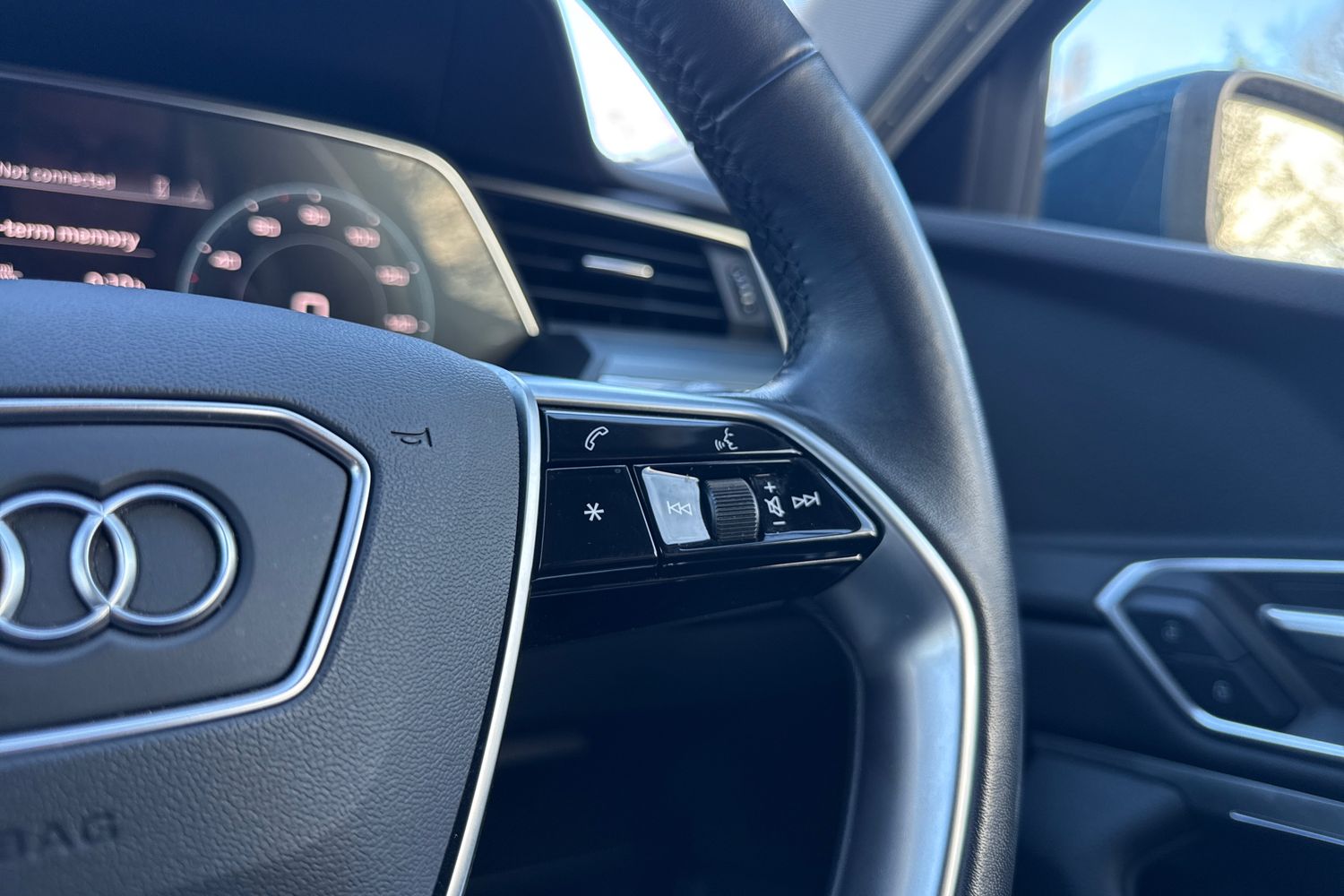 Used Audi e-tron 2022 for sale - 76495076: Photo 37