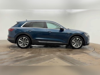 Used Audi e-tron 2022 for sale - 76495076: Photo