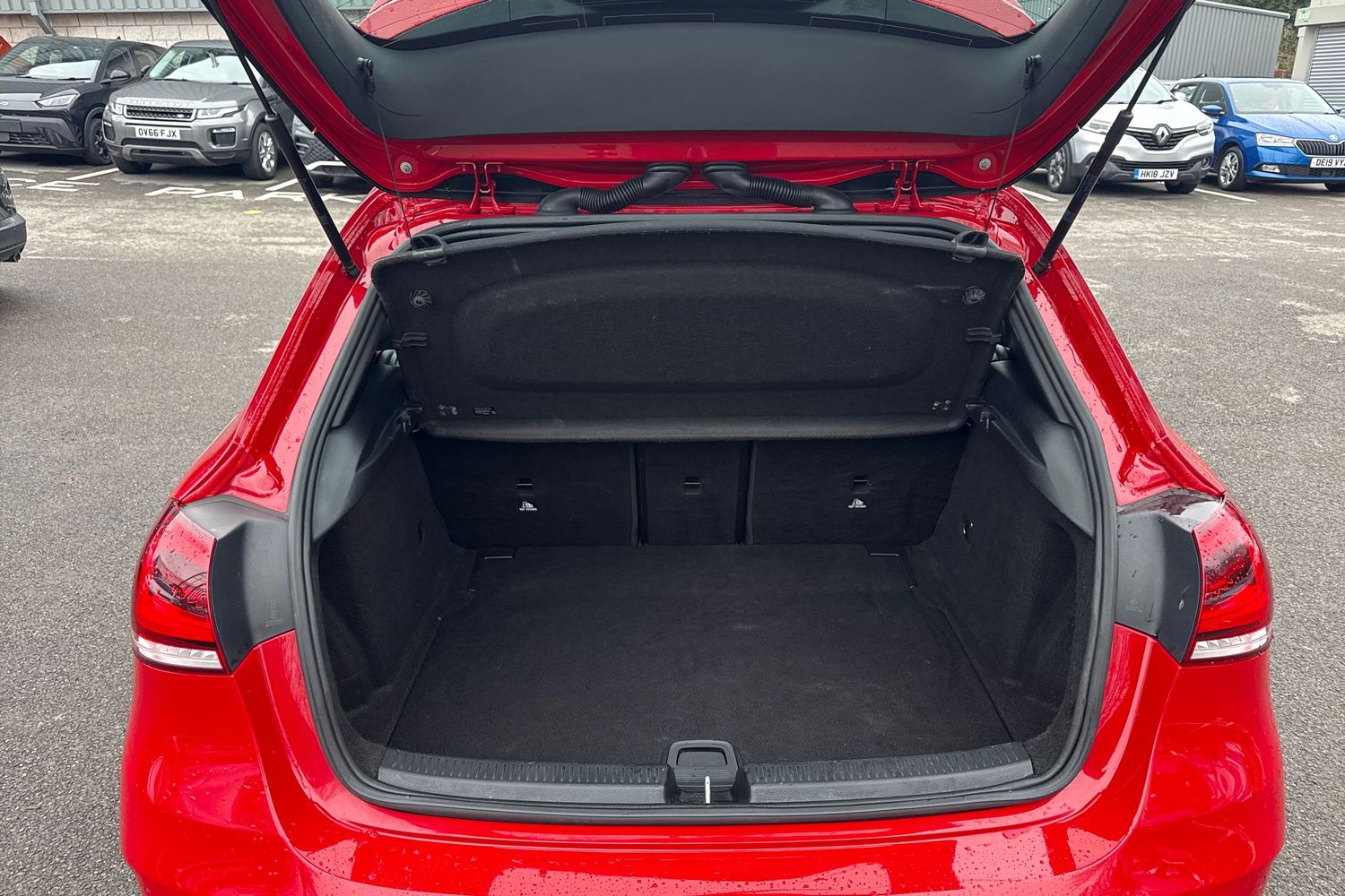 Used Mercedes-Benz A-Class 2019 for sale - 77327510: Photo 10