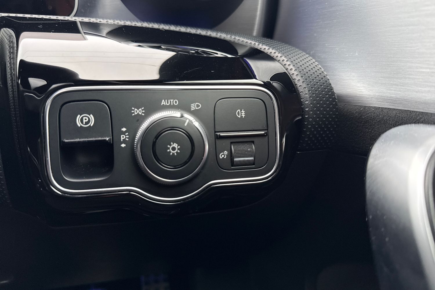 Used Mercedes-Benz A-Class 2019 for sale - 77327510: Photo 41