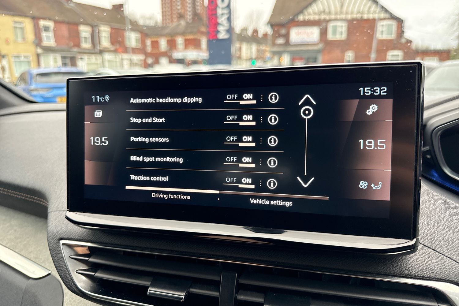 Used Peugeot 5008 2023 for sale - 77649214: Photo 44