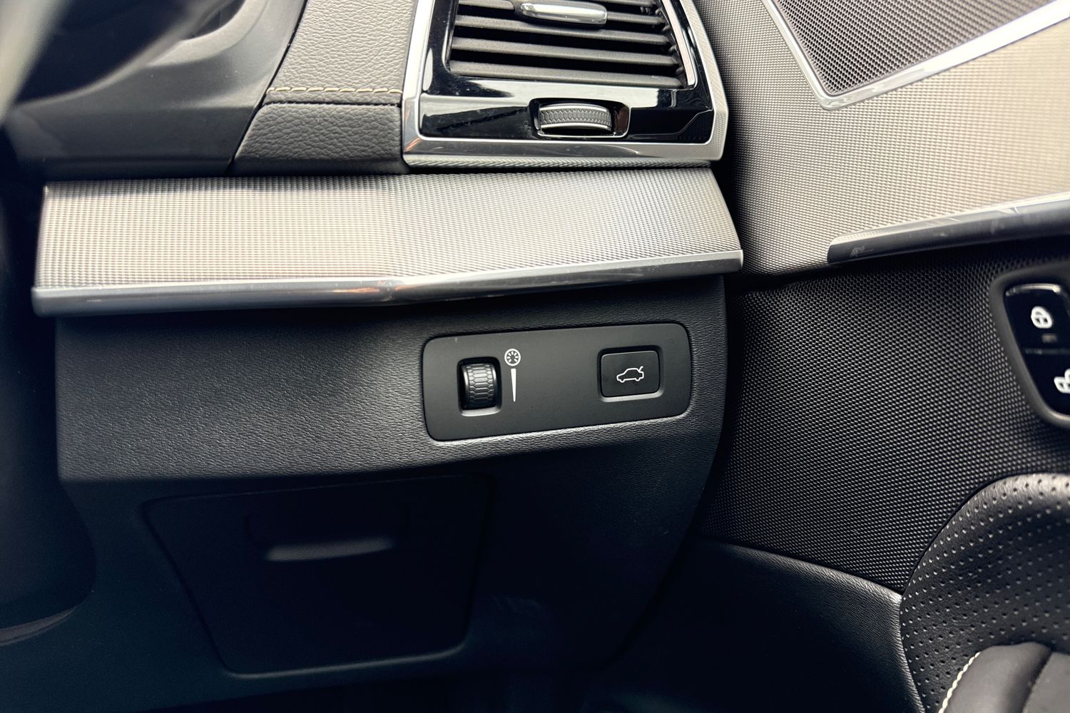 Used Volvo XC90 2019 for sale - 76365156: Photo 51