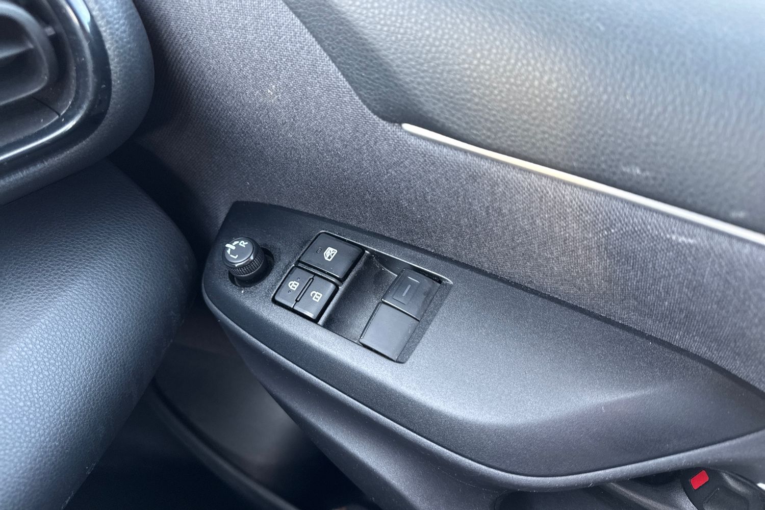 Used Toyota Yaris 2023 for sale - 76711789: Photo 18