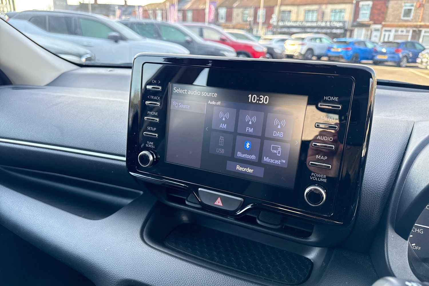 Used Toyota Yaris 2023 for sale - 76711789: Photo 29