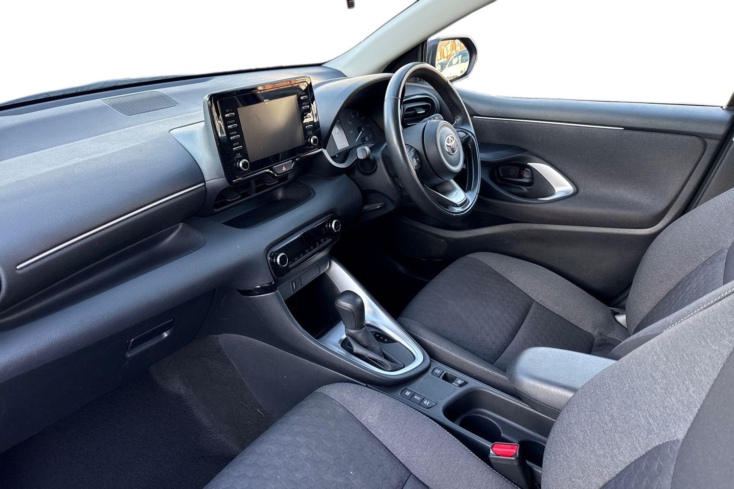 Used Toyota Yaris 2023 for sale - 76711789: Photo 9