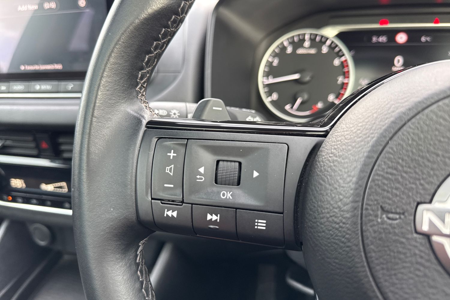 Used Nissan Qashqai 2023 for sale - 77348454: Photo 33