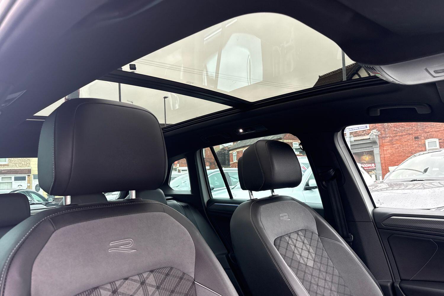 Used Volkswagen Tiguan 2022 for sale - 77798397: Photo 32