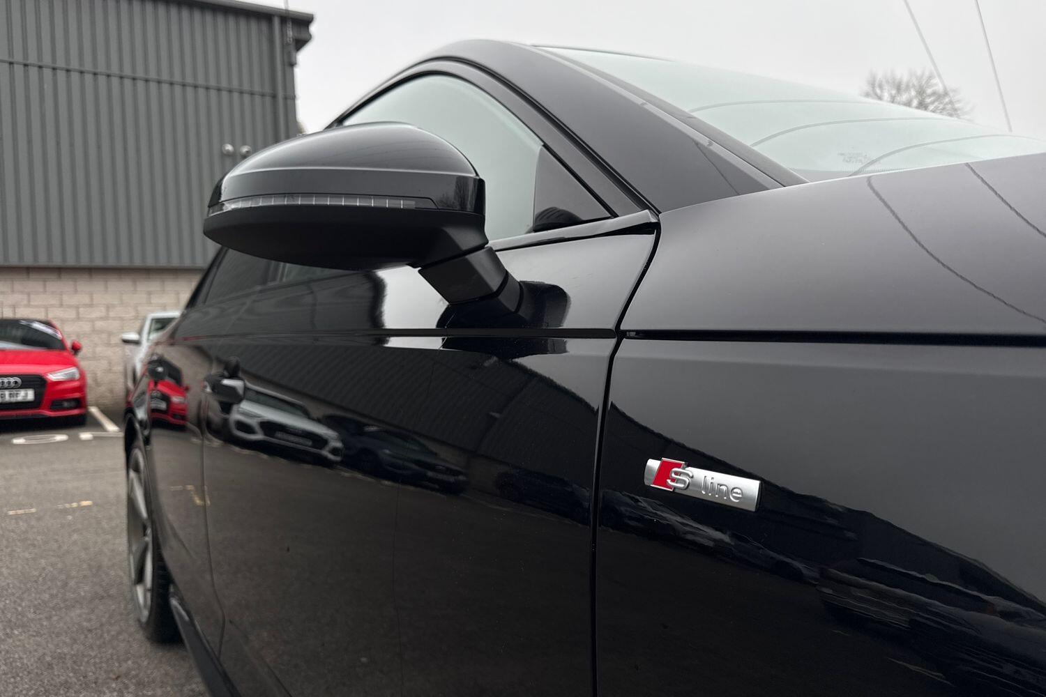 Used Audi A4 2017 for sale - 77834801: Photo 25