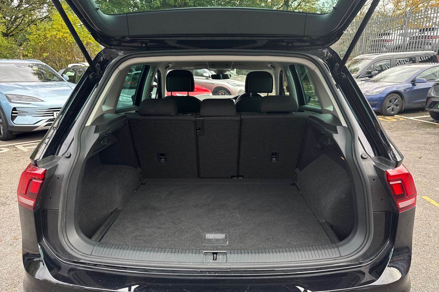 Used Volkswagen Tiguan 2019 for sale - 76365171: Photo 10