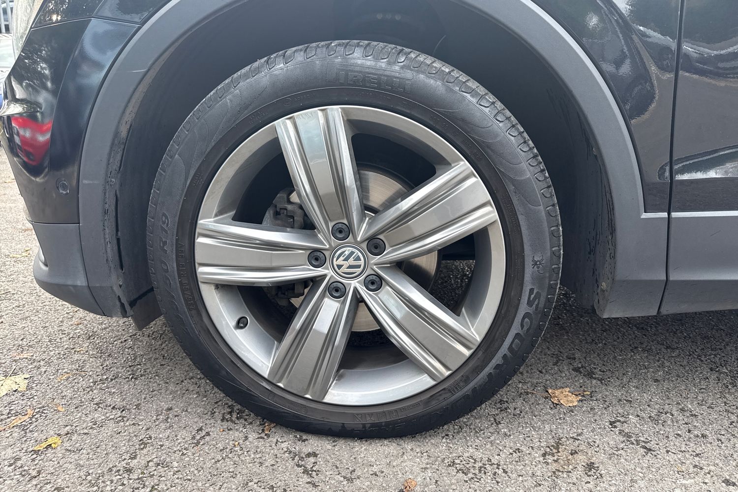Used Volkswagen Tiguan 2019 for sale - 76365171: Photo 23