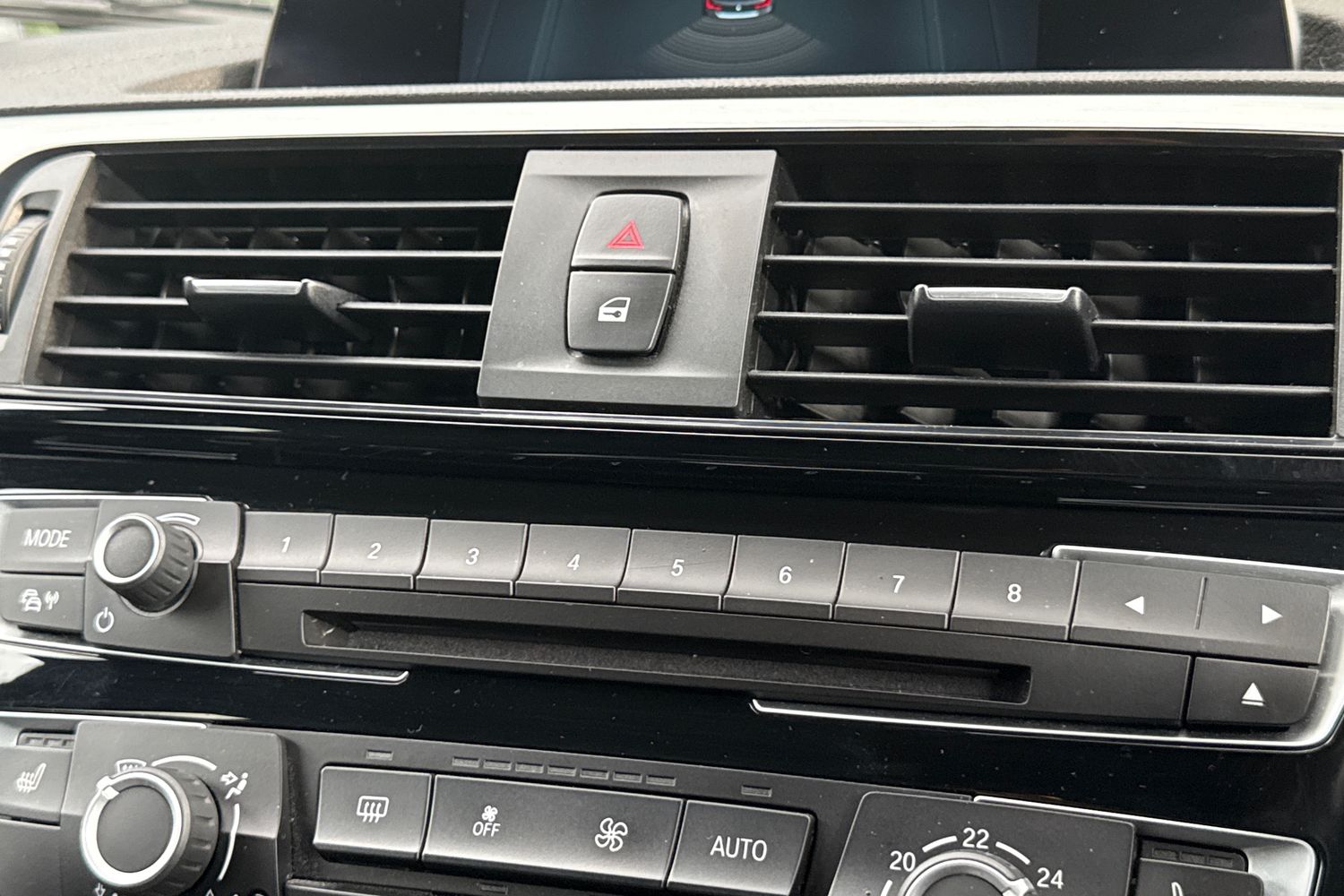 Used BMW 1 Series 2019 for sale - 76365190: Photo 40