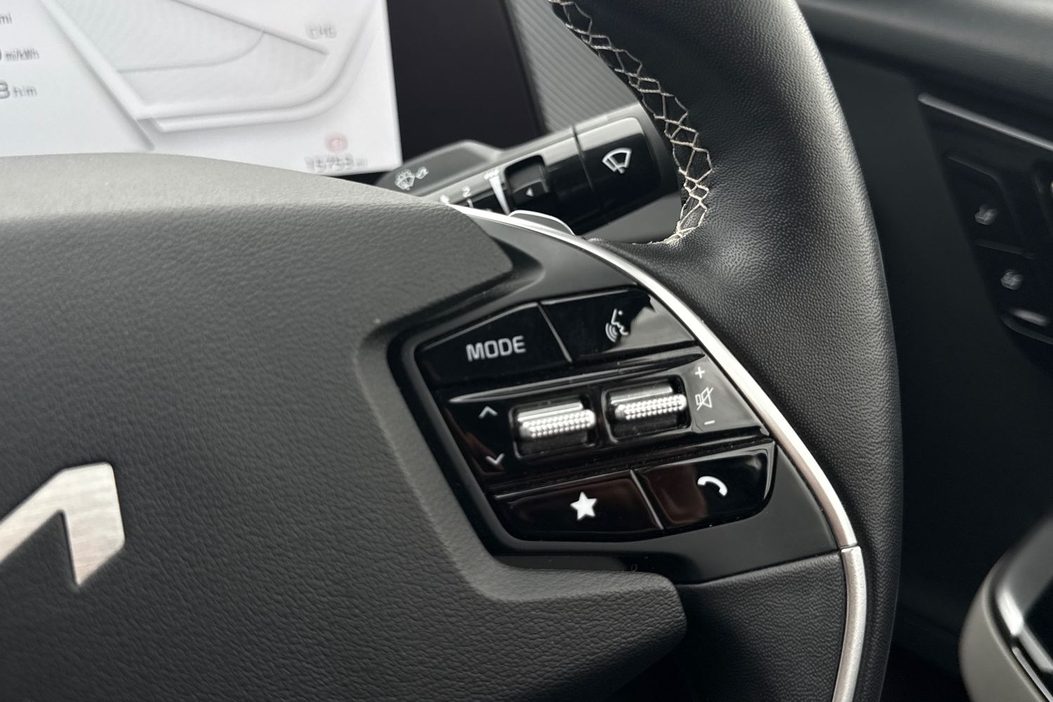 Used Kia EV6 2023 for sale - 77820313: Photo 36