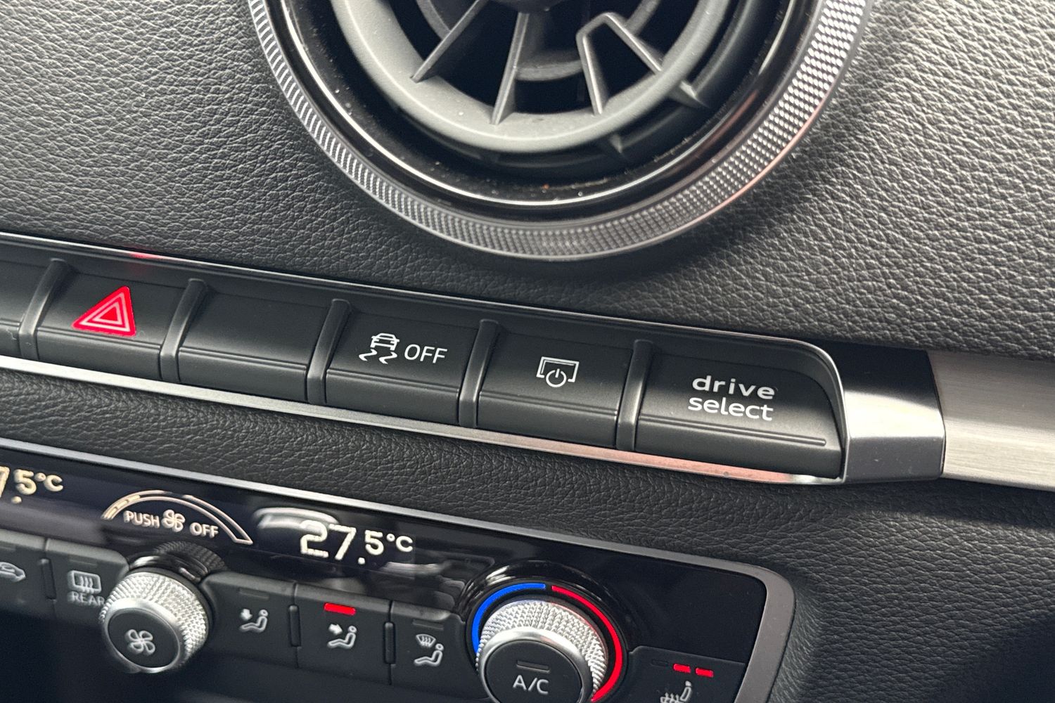 Used Audi A3 2018 for sale - 77719210: Photo 43