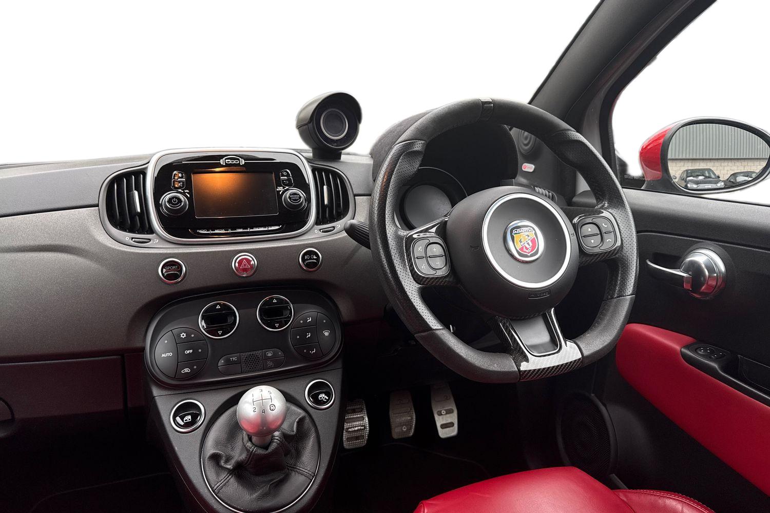 Used Abarth 595 2018 for sale - 76564705: Photo 13