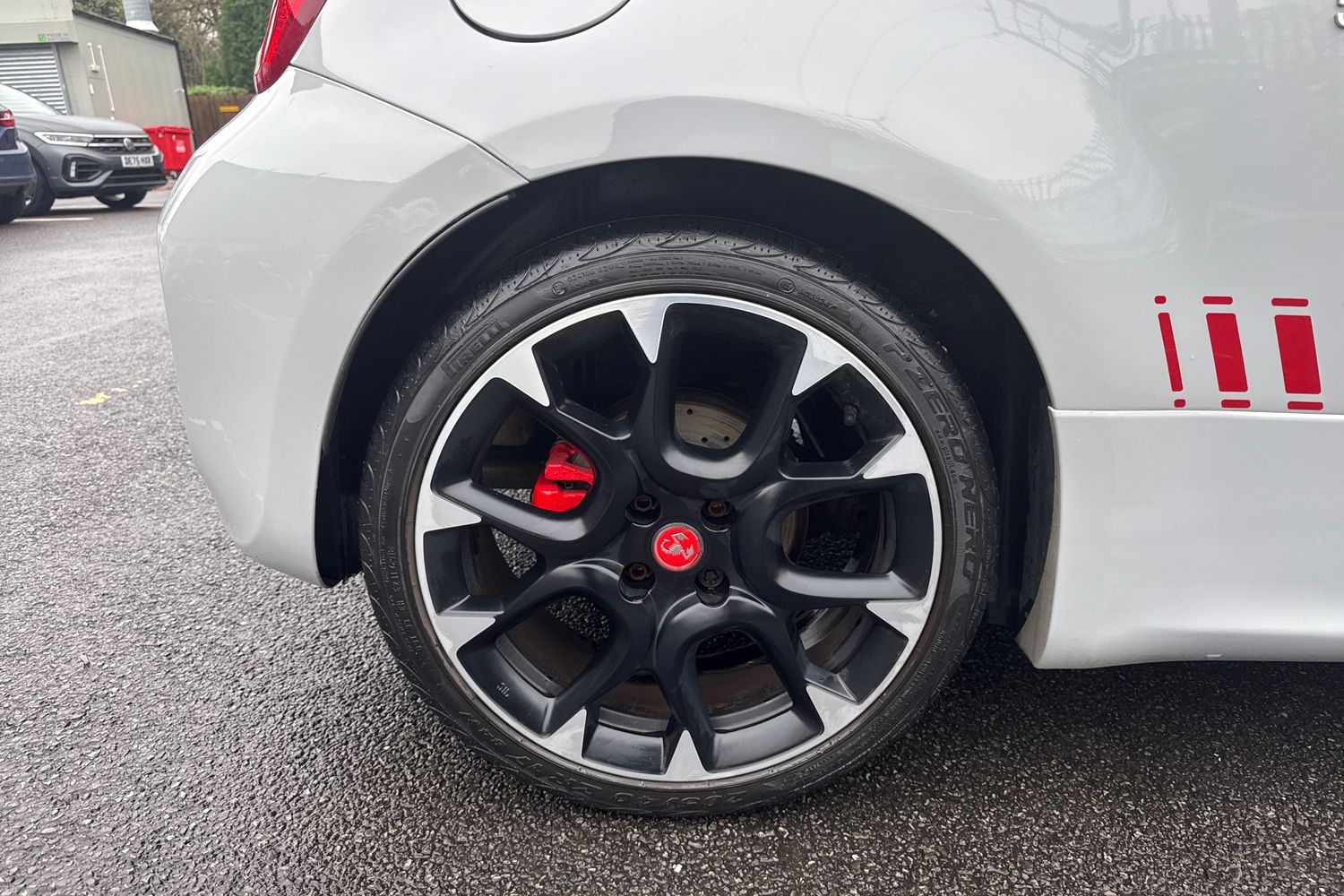 Used Abarth 595 2018 for sale - 76564705: Photo 7