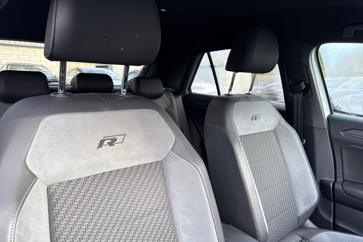 Used Volkswagen T-Roc 2021 for sale - 77582617: Photo 21