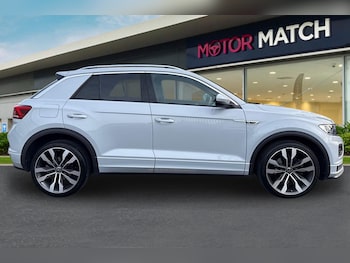 Used Volkswagen T-Roc 2021 for sale - 77582617: Photo