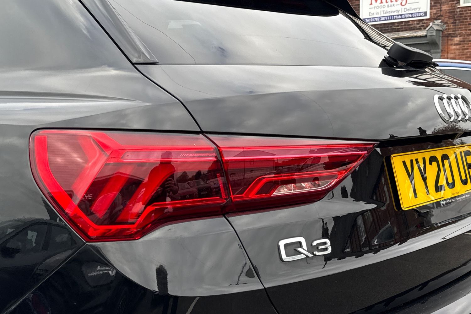 Used Audi Q3 2020 for sale - 76365192: Photo 16