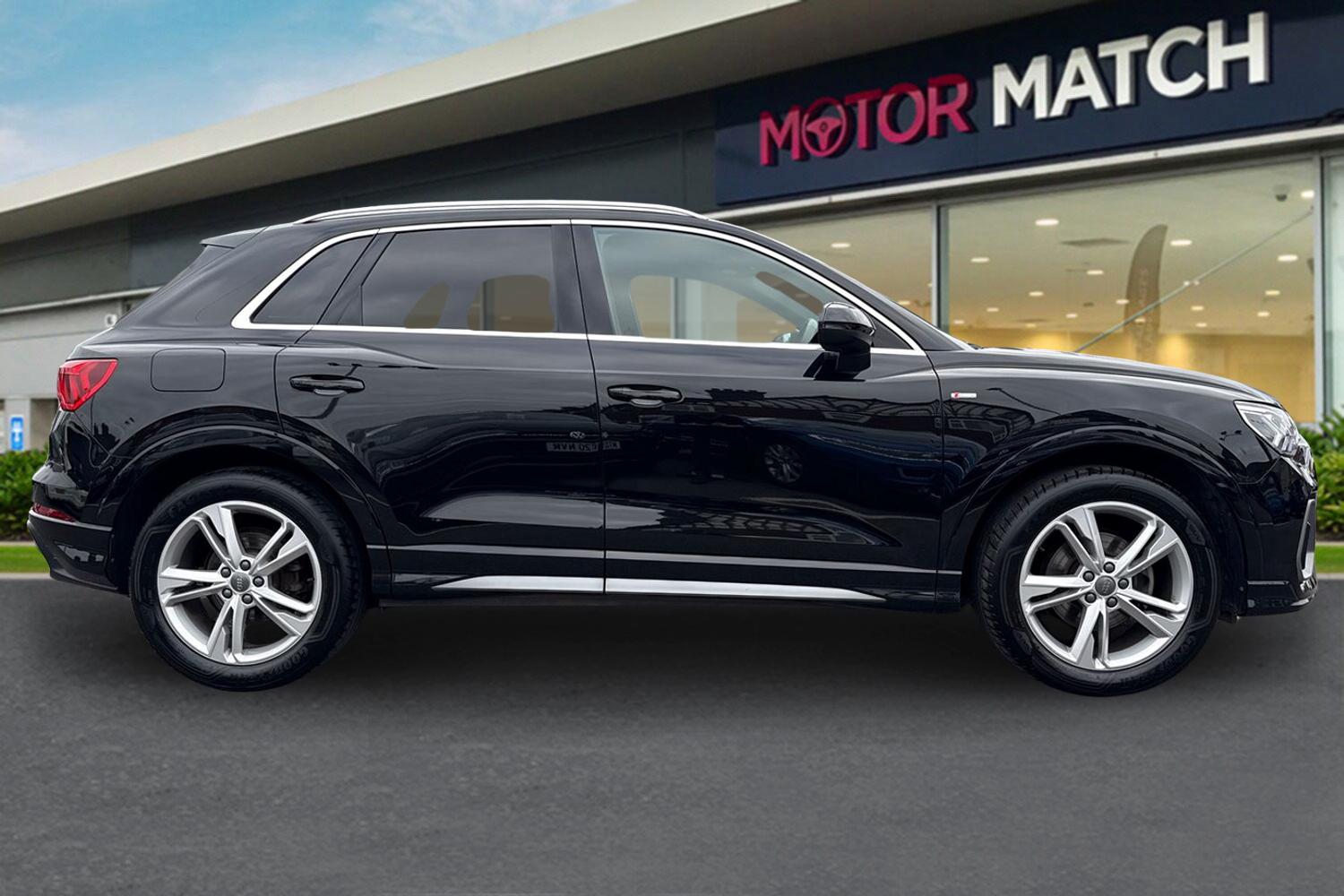 Used Audi Q3 2020 for sale - 76365192: Photo 3