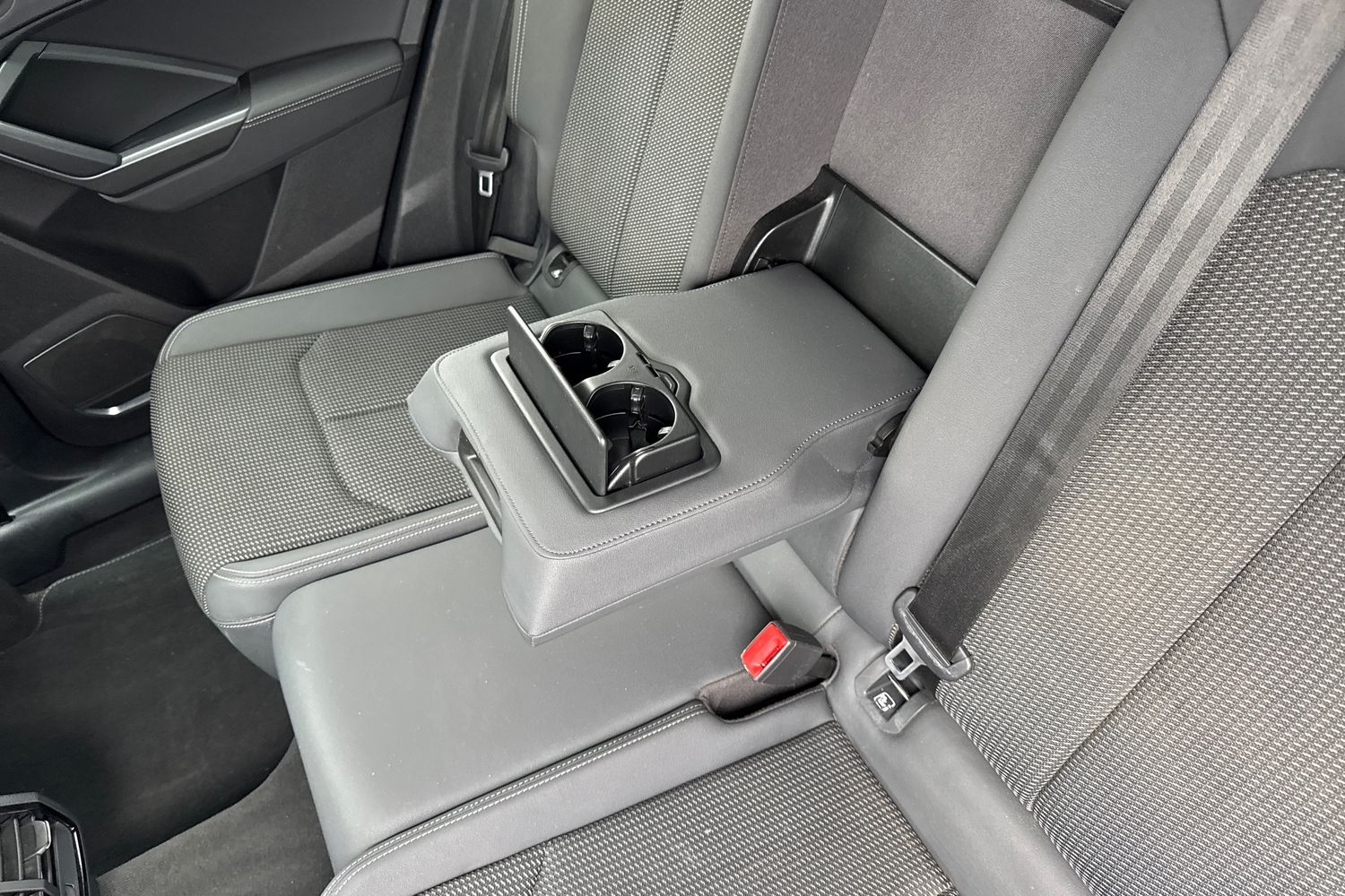 Used Audi Q3 2020 for sale - 76365192: Photo 32