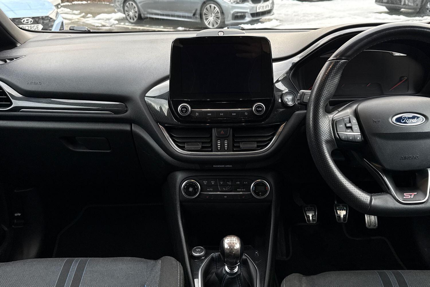 Used Ford Fiesta 2018 for sale - 77152635: Photo 12