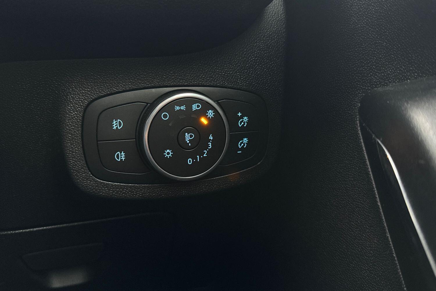 Used Ford Fiesta 2018 for sale - 77152635: Photo 21