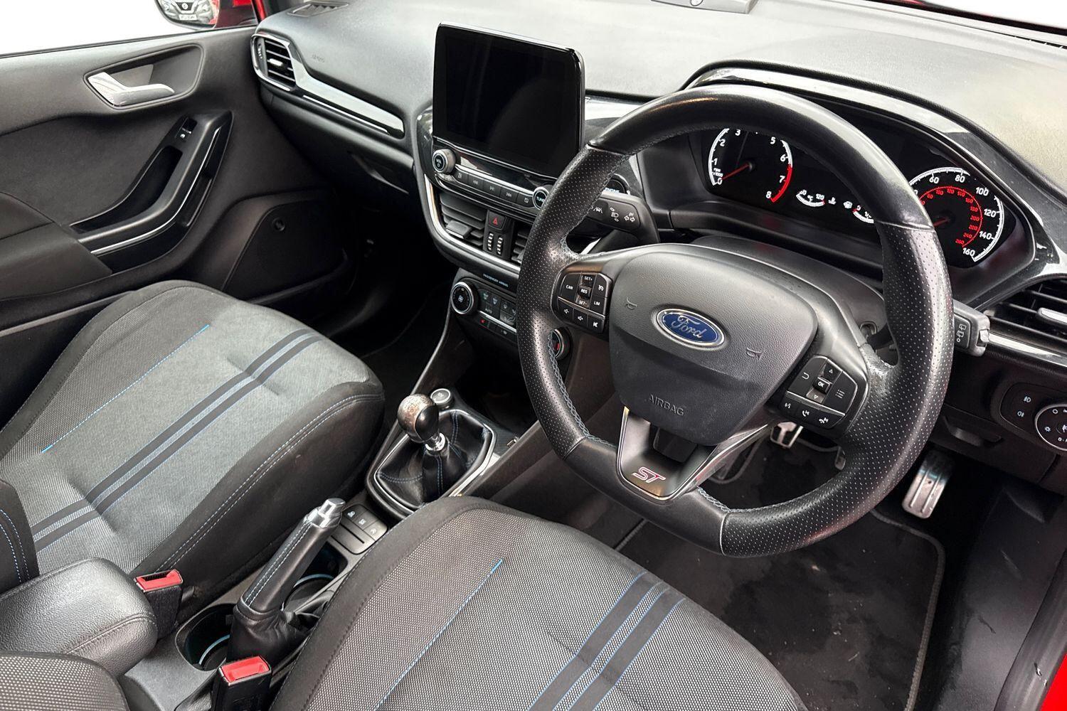 Used Ford Fiesta 2018 for sale - 77152635: Photo 49