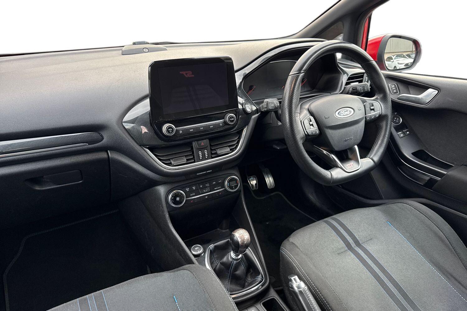 Used Ford Fiesta 2018 for sale - 77152635: Photo 9