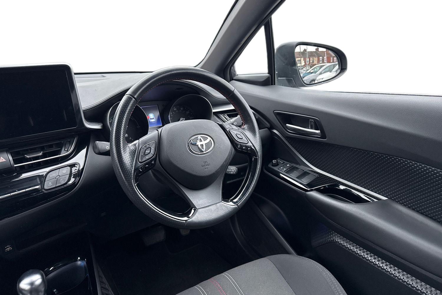 Used Toyota C-HR 2022 for sale - 77303032: Photo 13
