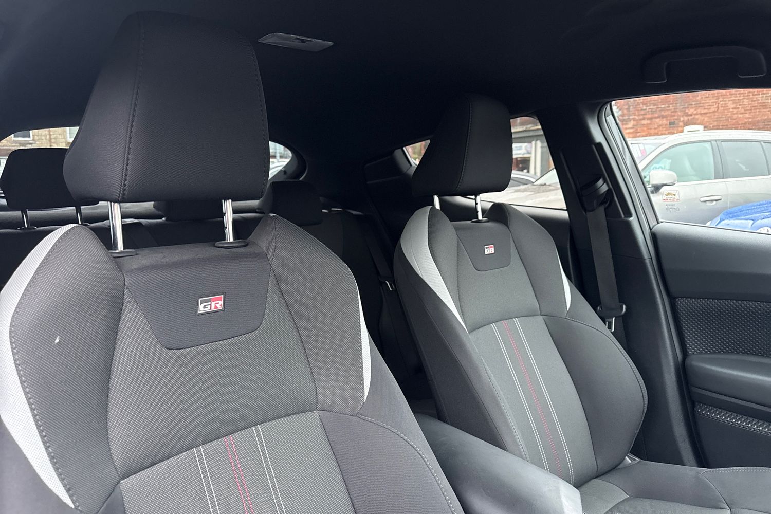 Used Toyota C-HR 2022 for sale - 77303032: Photo 21